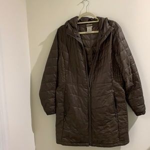 L.L. Bean PrimaLoft hood coat, petite large, brown